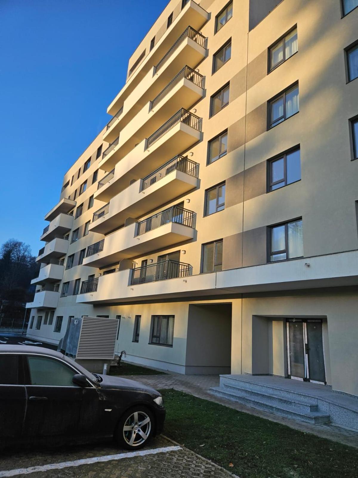Ferienwohnung Garsoniera Gabrielle Brașov Exterior foto